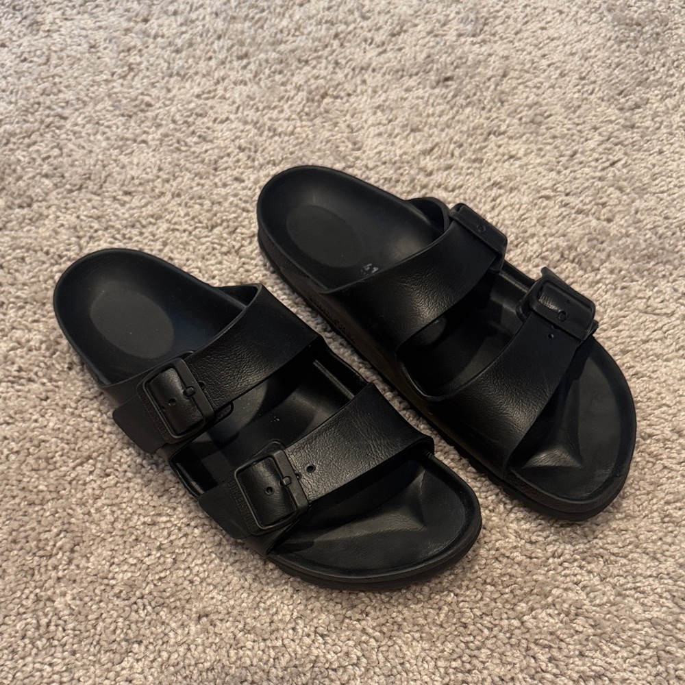 Black Birkenstock Arizona Essentials